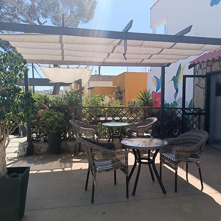 Hostal Belgica Palmanova Екстериор снимка
