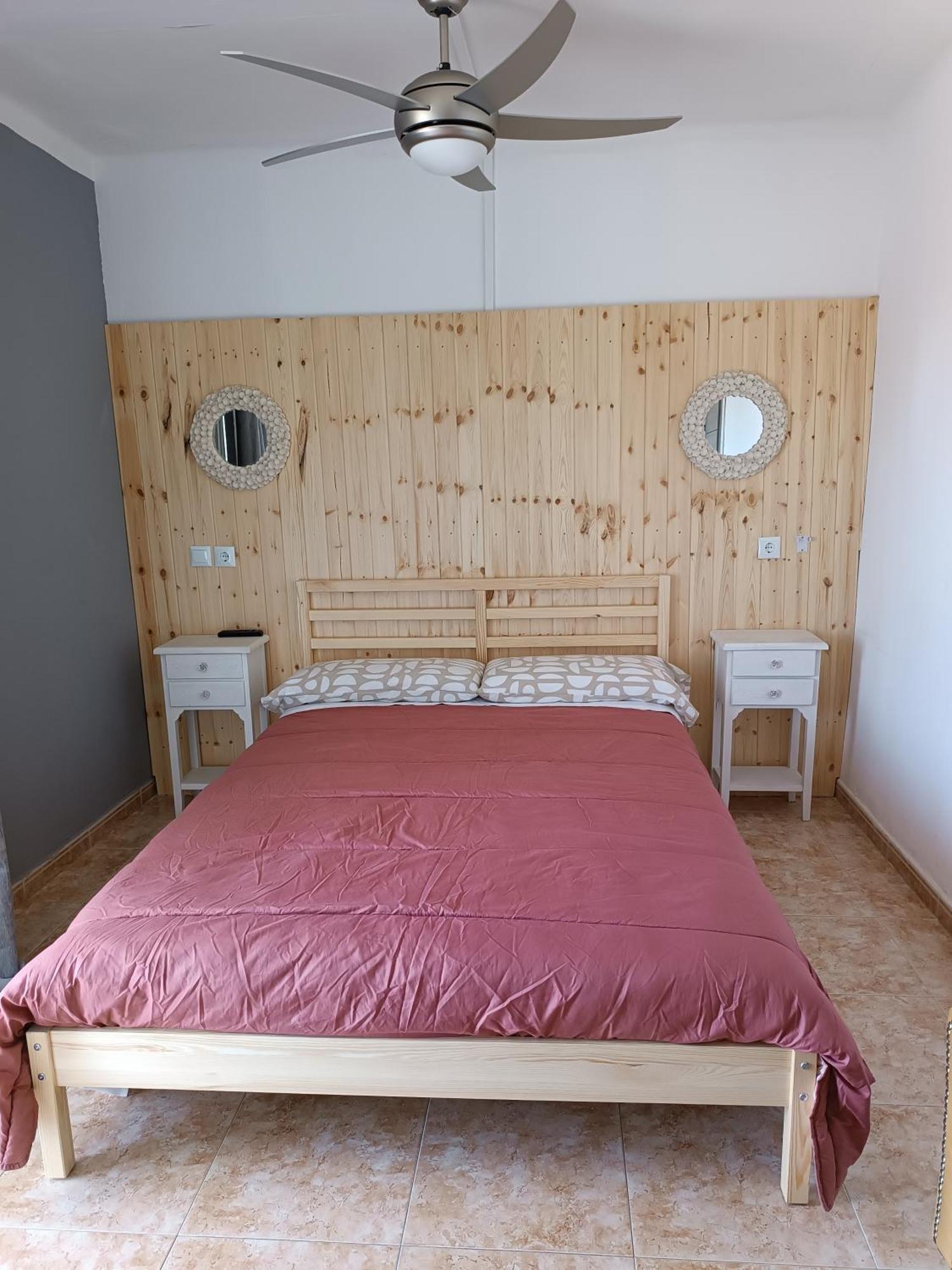 Hostal Belgica Palmanova Екстериор снимка