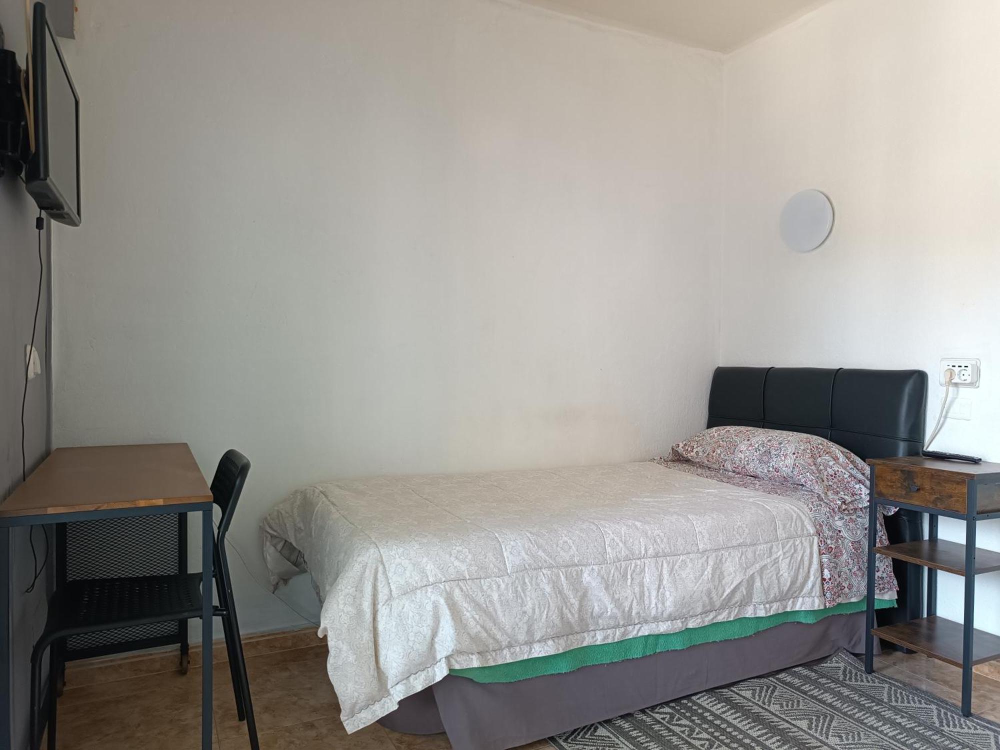 Hostal Belgica Palmanova Стая снимка