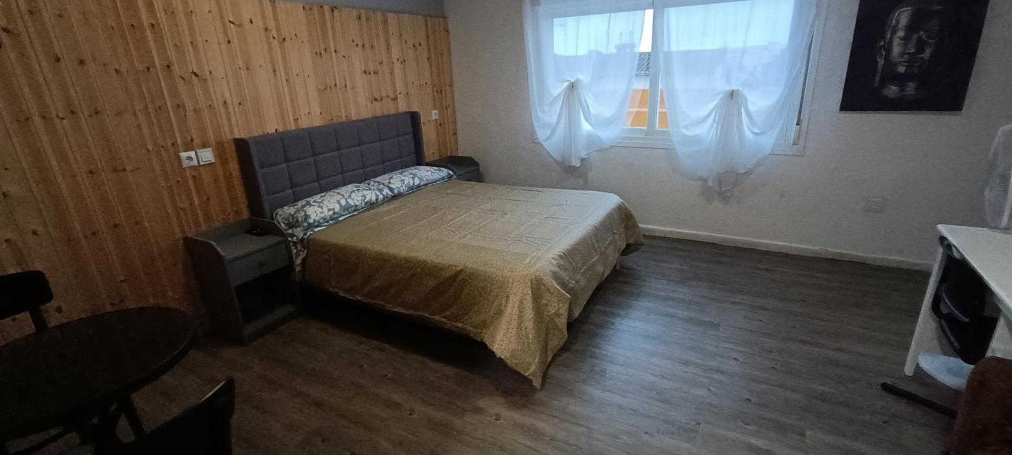 Hostal Belgica Palmanova Екстериор снимка