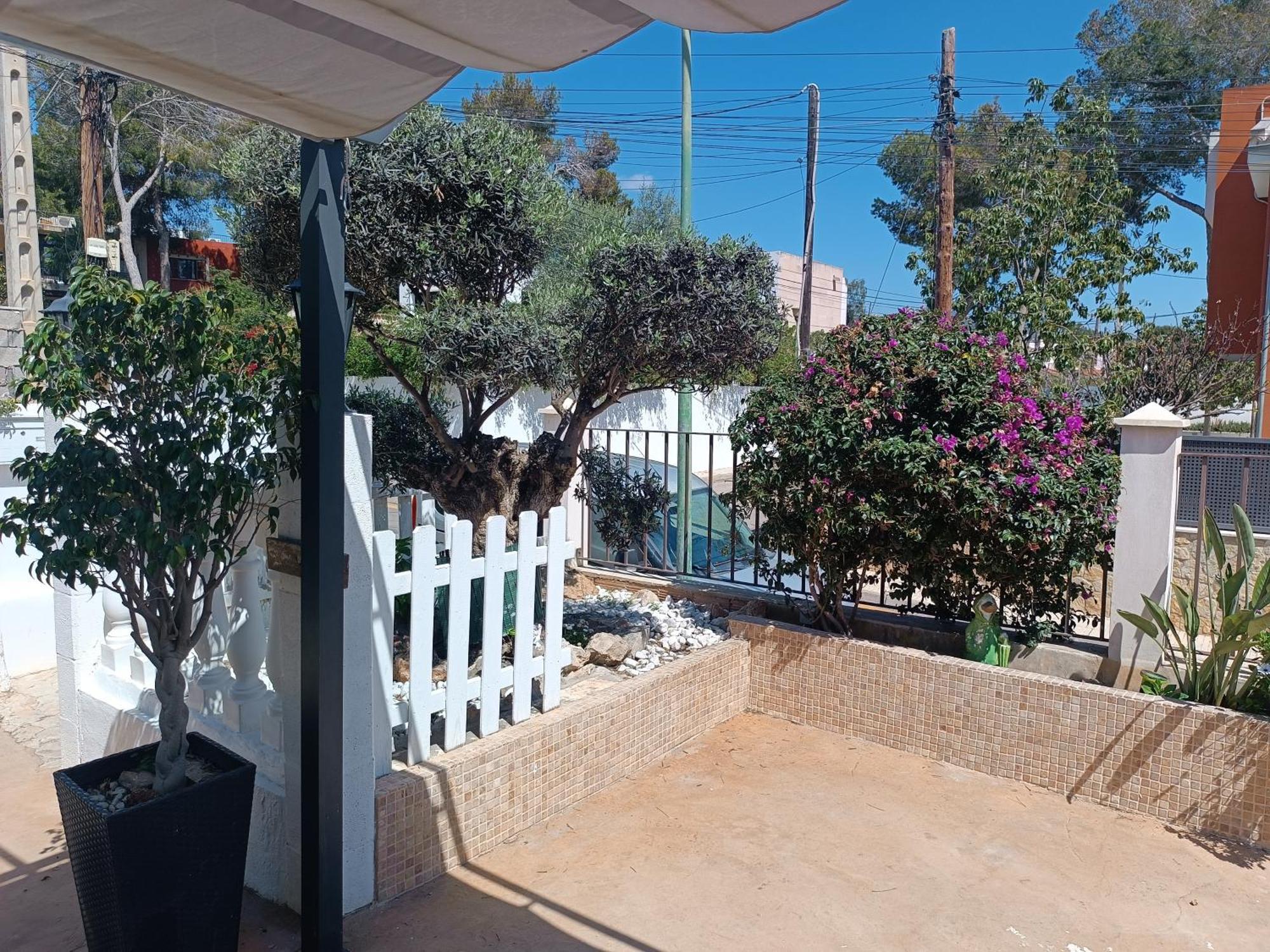 Hostal Belgica Palmanova Екстериор снимка